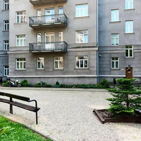 Central 2-Level Penthouse With Terrace And Free Parking Riga Extérieur photo