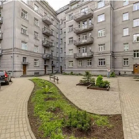 Central 2-Level Penthouse With Terrace And Free Parking Riga Extérieur photo